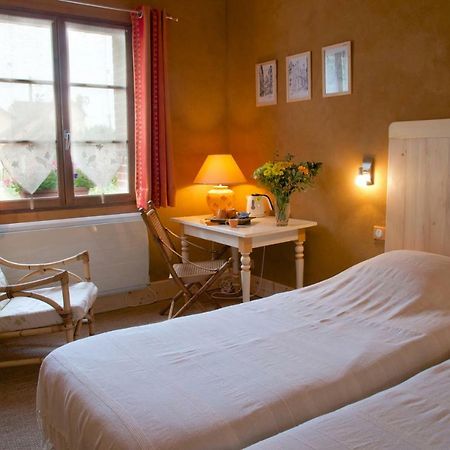 Bed and Breakfast Le Petit Saint-Julien Экстерьер фото